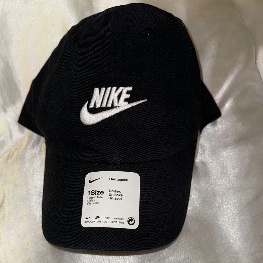 Black Nike Hat